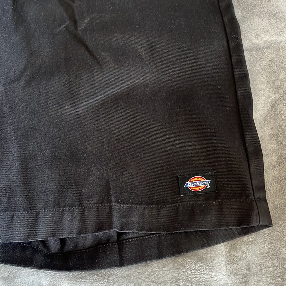 Dickies ❤️‍🔥 - Picture 2 of 5
